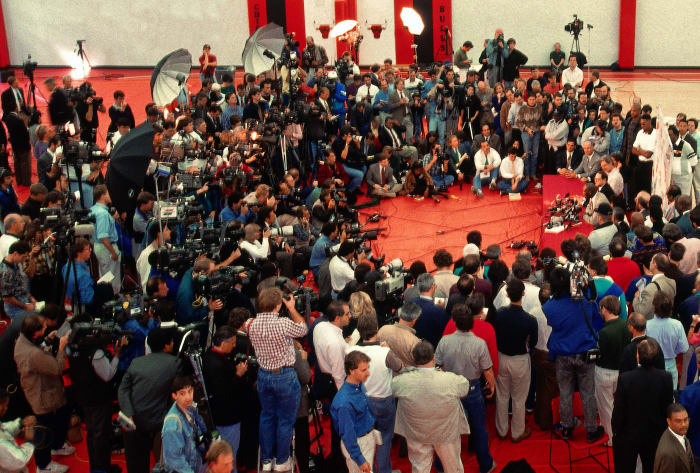michael-jordan-retirement-press-conference